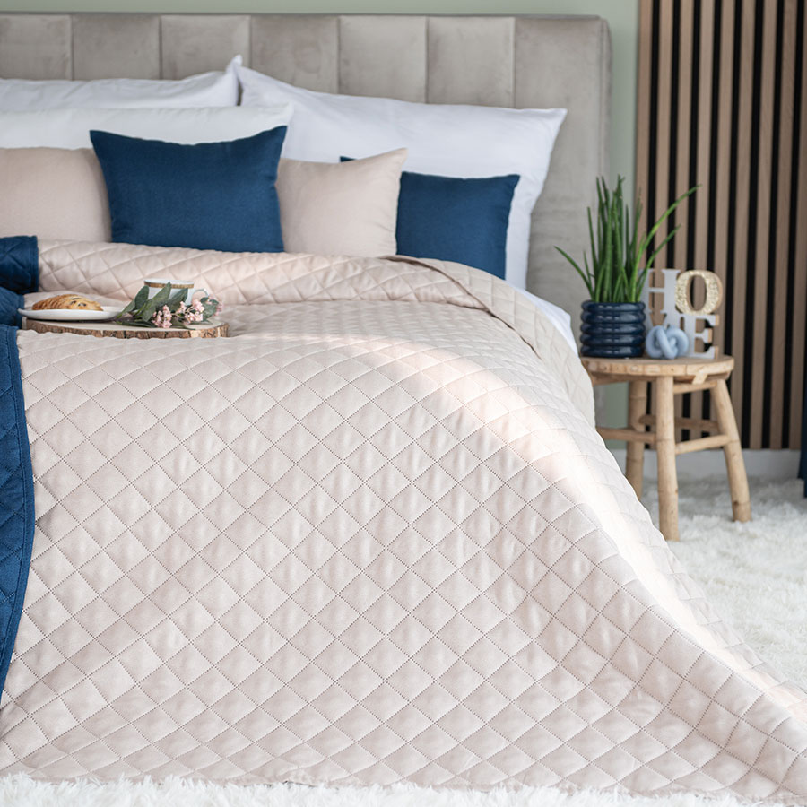 JODEŁKA Narzuta dekoracyjna, rozmiar 170x210cm, kolor 003 jasny beżowy