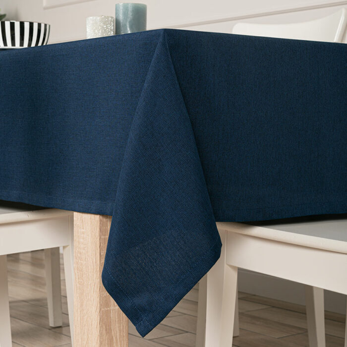 Obrus plamoodporny, 130 x 180 cm, kolor 011 granatowy ARUBA