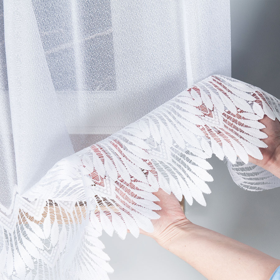 FELICJA Firanka żakardowa gotowa ze wzorem na samym dole, szerokość 200 x wysokość 80cm, kolor 001 biały - obrazek 3