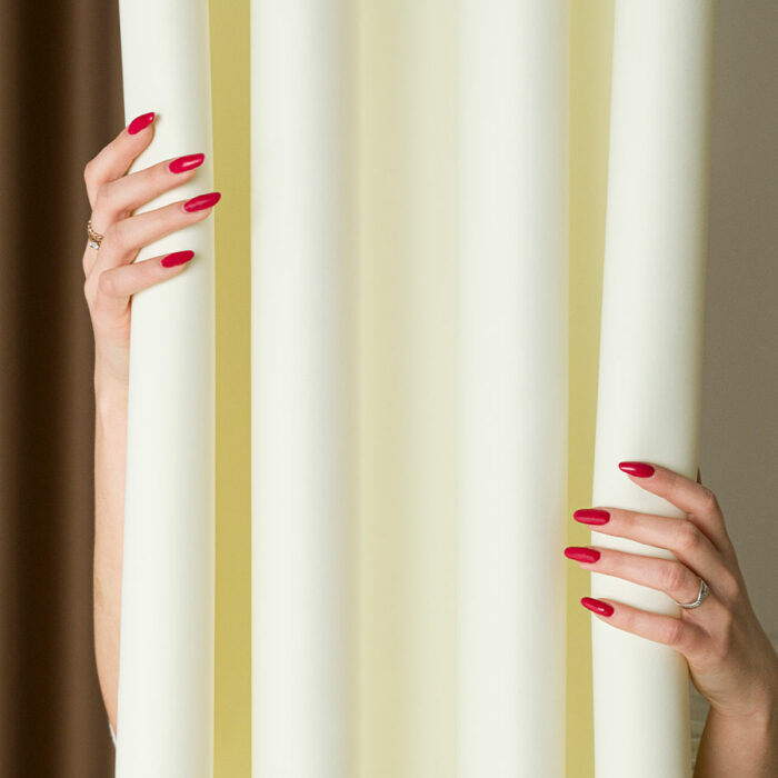 DONA Zasłona gotowa typu blackout na przelotkach, szerokość 140cm x wysokość 250cm, kolor 326 ecru - obrazek 3