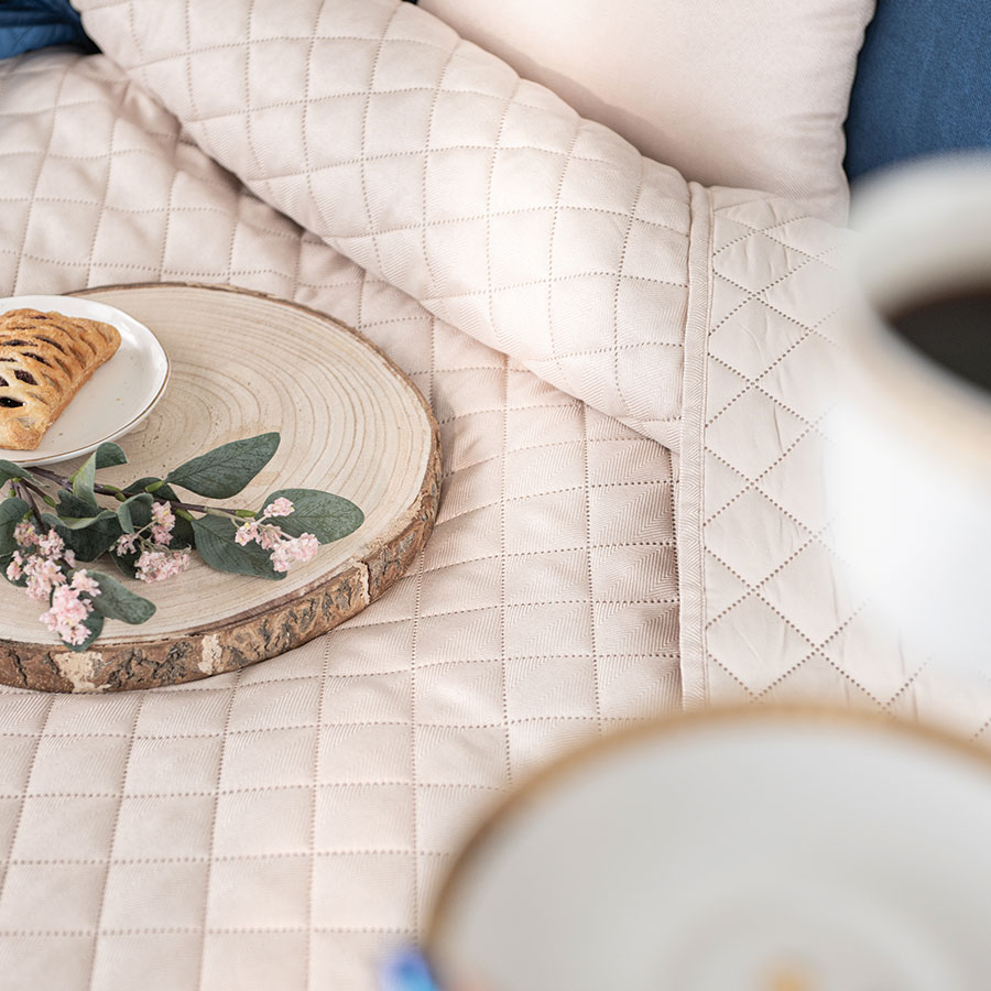 JODEŁKA Narzuta dekoracyjna, rozmiar 170x210cm, kolor 003 jasny beżowy - obrazek 2