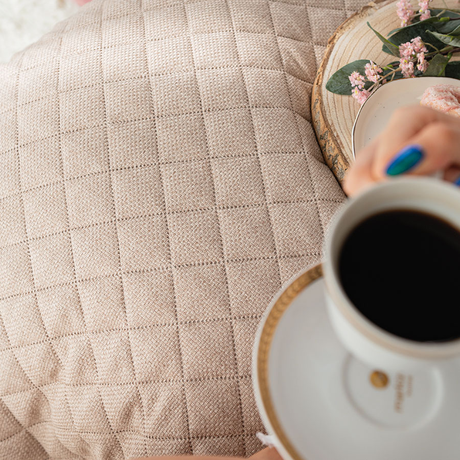 Narzuta na łóżko 170×210 pikowana ciemny beż Molly - obrazek 2